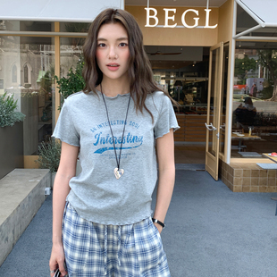 T恤女2026夏新款 正肩显瘦上衣 复古荷花领原创印花短袖 珍妮宇航局