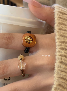 新中式木质串珠戒指女秋冬复古轻奢高级感食指戒时尚个性弹力指环