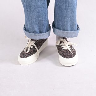 44情侣休闲板鞋 VANS范斯夏季 Reissue Authentic VN000CQALPR 新款