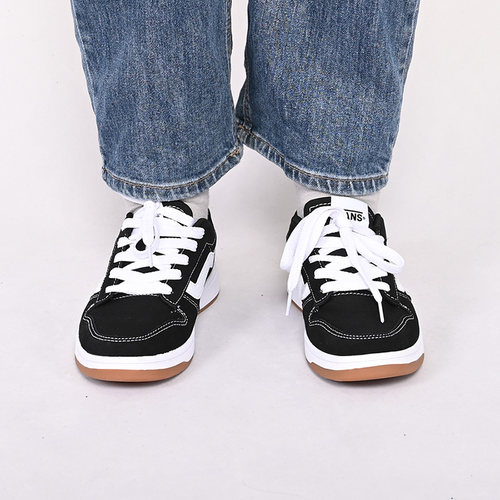 VANS男子低帮复古板鞋