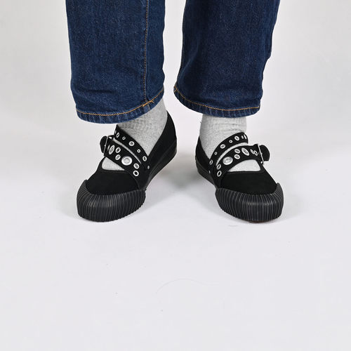 VANS女子低帮休闲板鞋