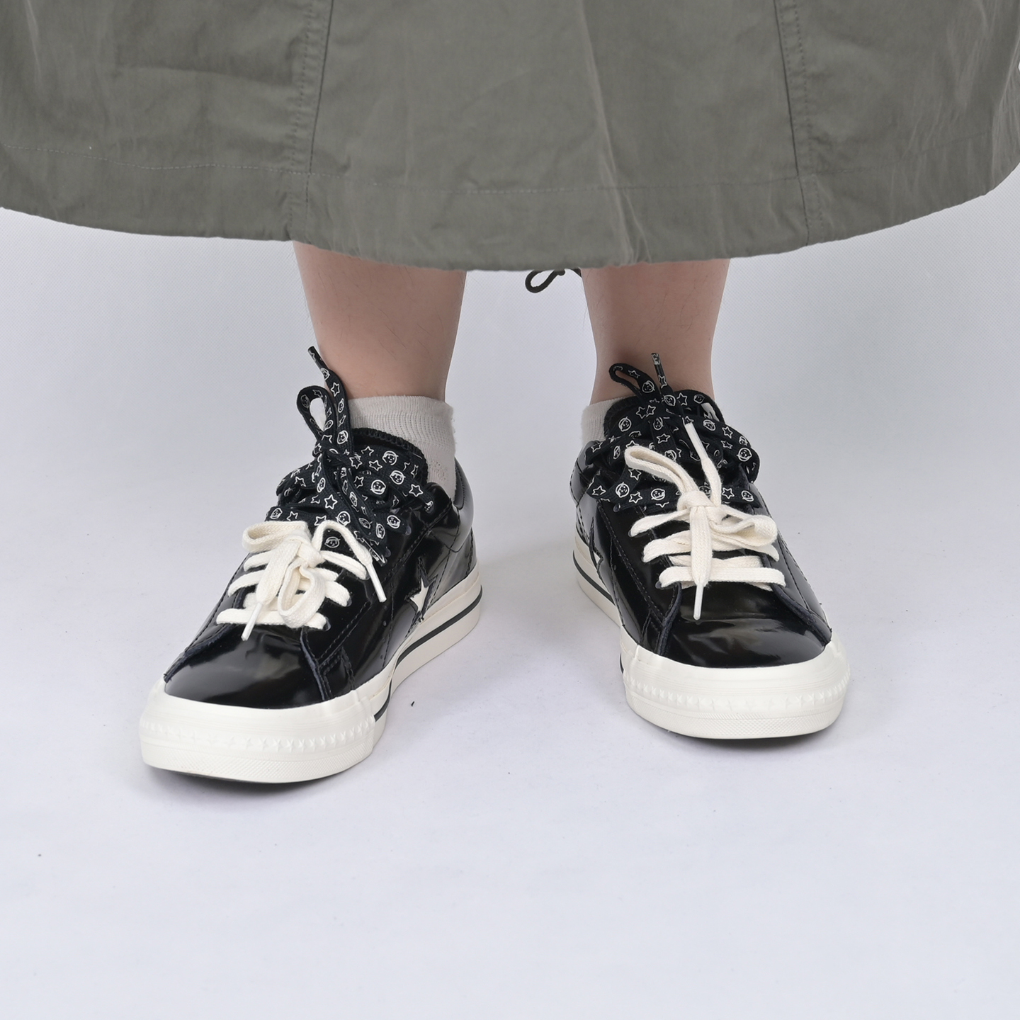 Converse男款百搭滑板鞋