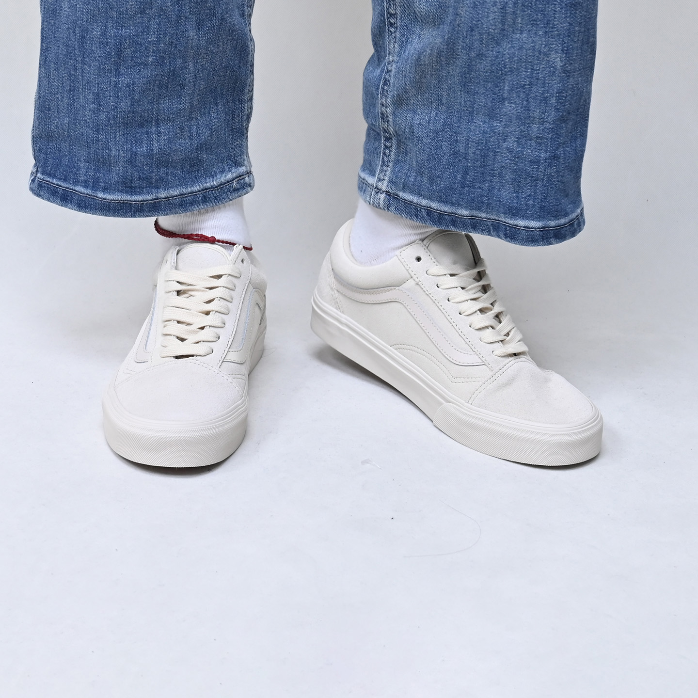 VANS情侣款百搭时尚板鞋