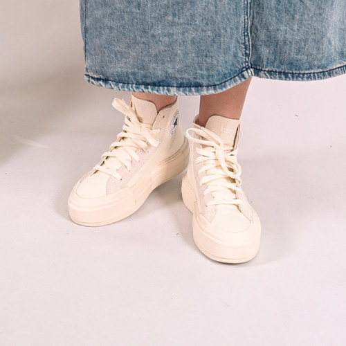 匡威情侣款高帮帆布鞋