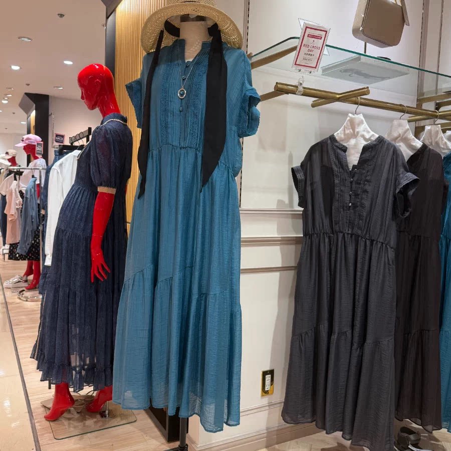 日单高端女装23夏款优雅蕾丝装饰短袖连衣裙