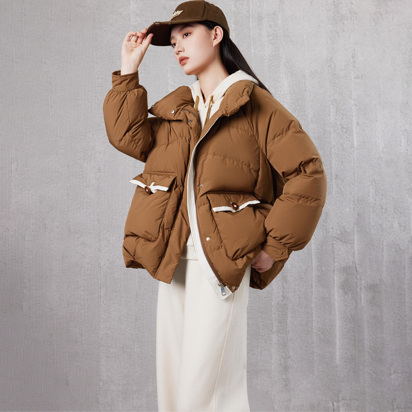 觅系列1359元90绒立领羽绒服