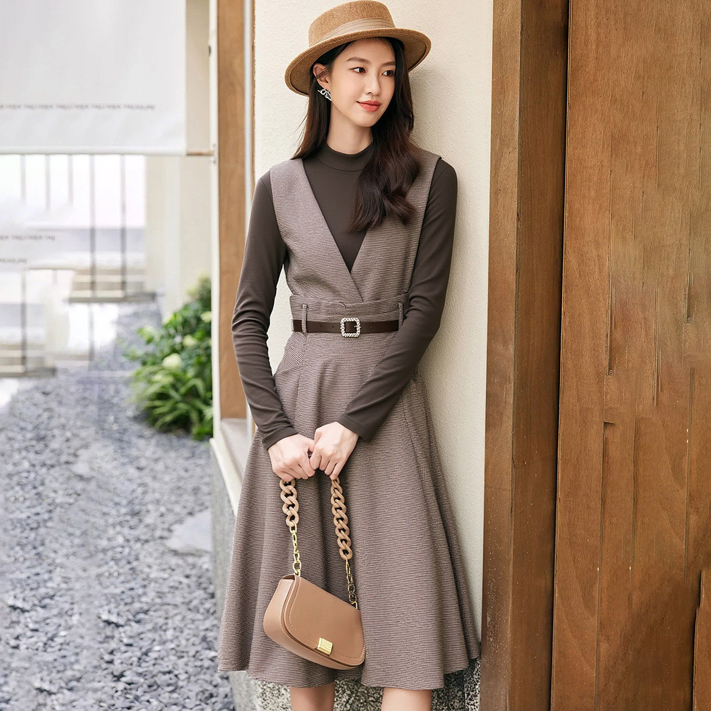 【薰系列】新款女折扣2025年冬899元38%粘纤T恤+毛呢裙两件套,女装/女士精品,时尚套装,淘宝优惠券,粉丝福利购,淘宝优惠卷