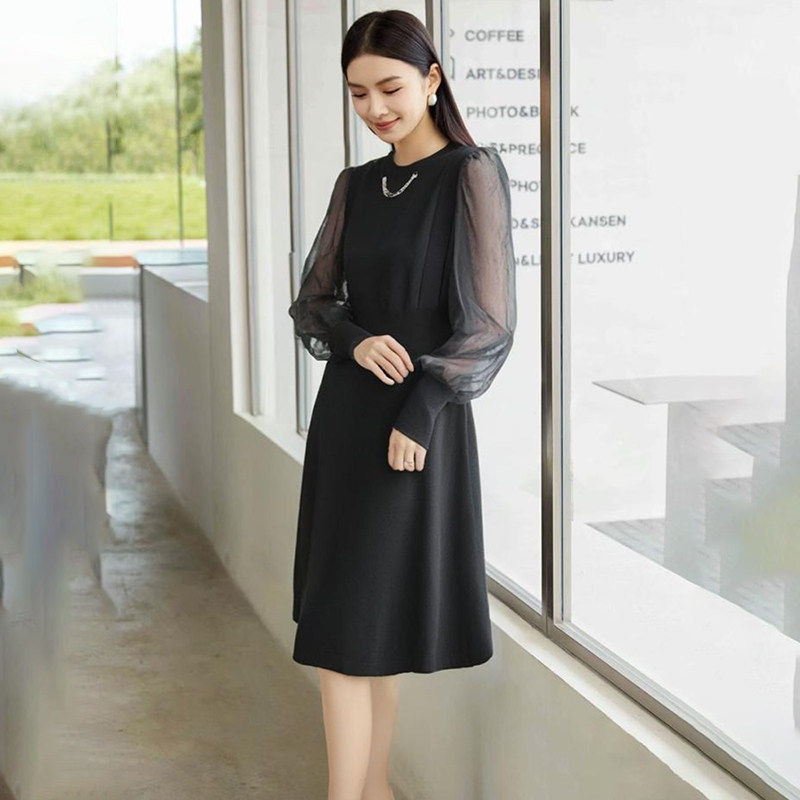 【H系列】新款女装折扣2025年冬季专柜799元拼接针织连衣裙,女装/女士精品,连衣裙,淘宝优惠券,粉丝福利购,淘宝优惠卷