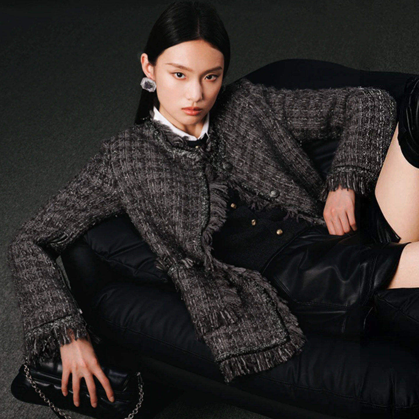 【依系列】新款女装折扣2026年冬季专柜2199元粗花呢90绒羽绒服