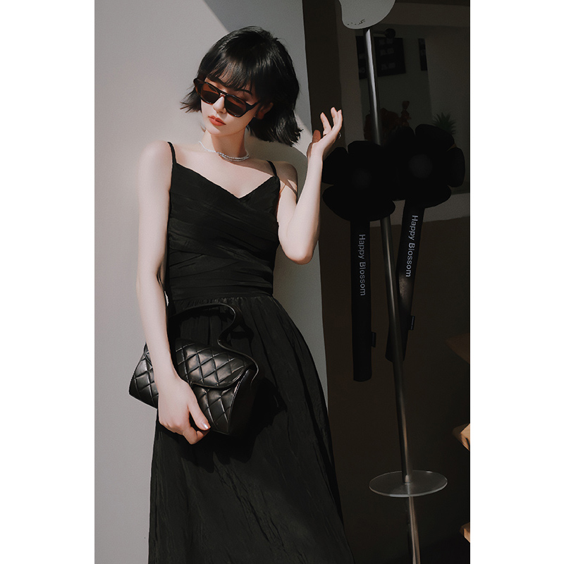 NANASTORE吊带连衣裙女2024春季新款中长款裙子宽松小个子显瘦高