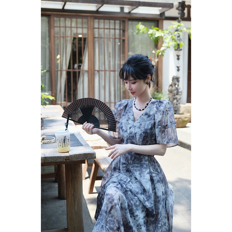 NANASTOREv领连衣裙春季女2024新款中长款裙子女装薄款镂空腰印花,女装/女士精品,连衣裙,淘宝优惠券,粉丝福利购,淘宝优惠卷