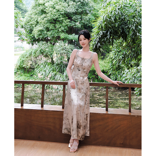 NANASTORE吊带连衣裙女2024春季新款无袖裙子宽松收腰T恤中长裙