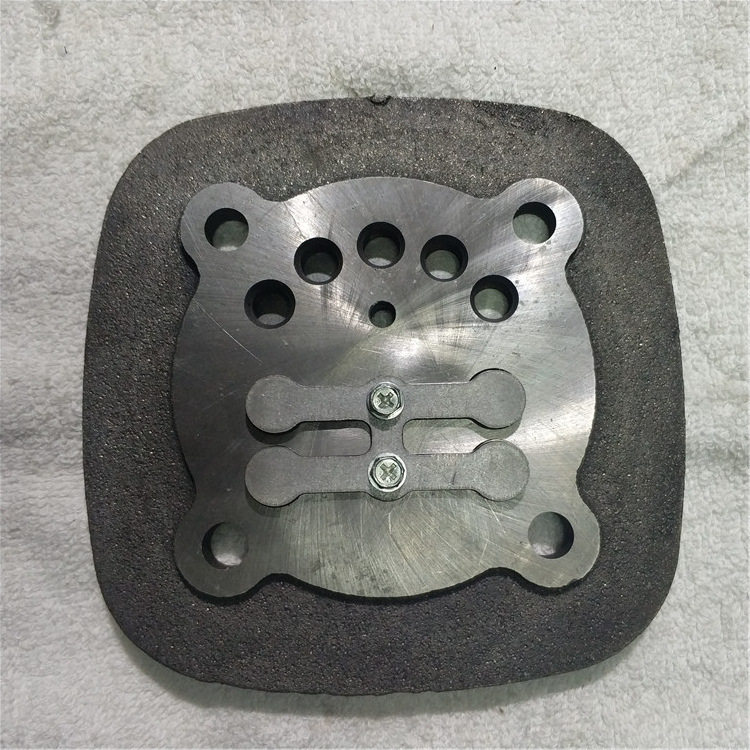 罗威0.9/8空压机配件阀板力达90空压机阀板配件7.5kw气泵配件阀板