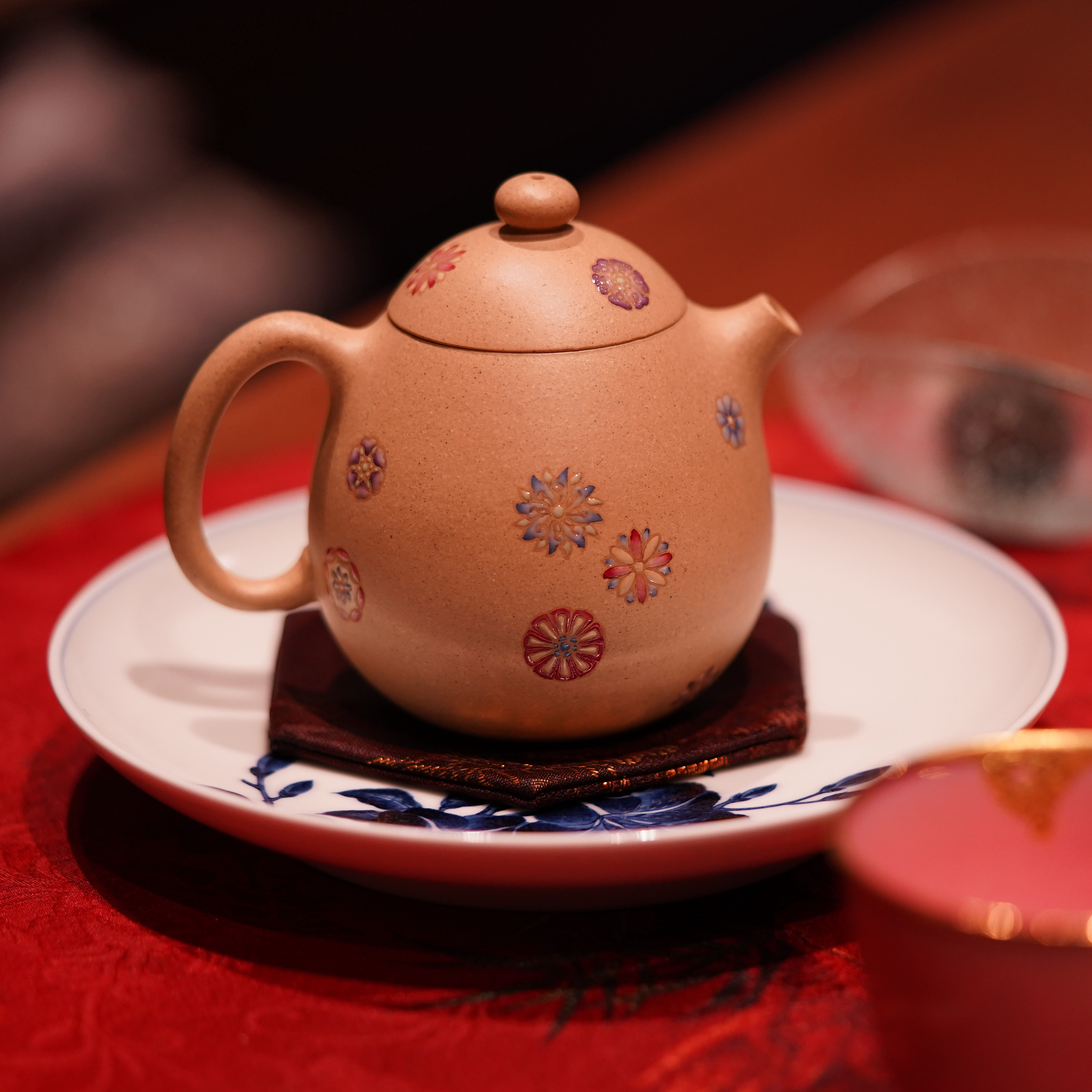 蜜糖紫砂｜原矿本绿皮球花龙蛋壶 珐琅彩宝石釉工艺 160ml,餐饮具,茶壶,淘宝优惠券,粉丝福利购,淘宝优惠卷