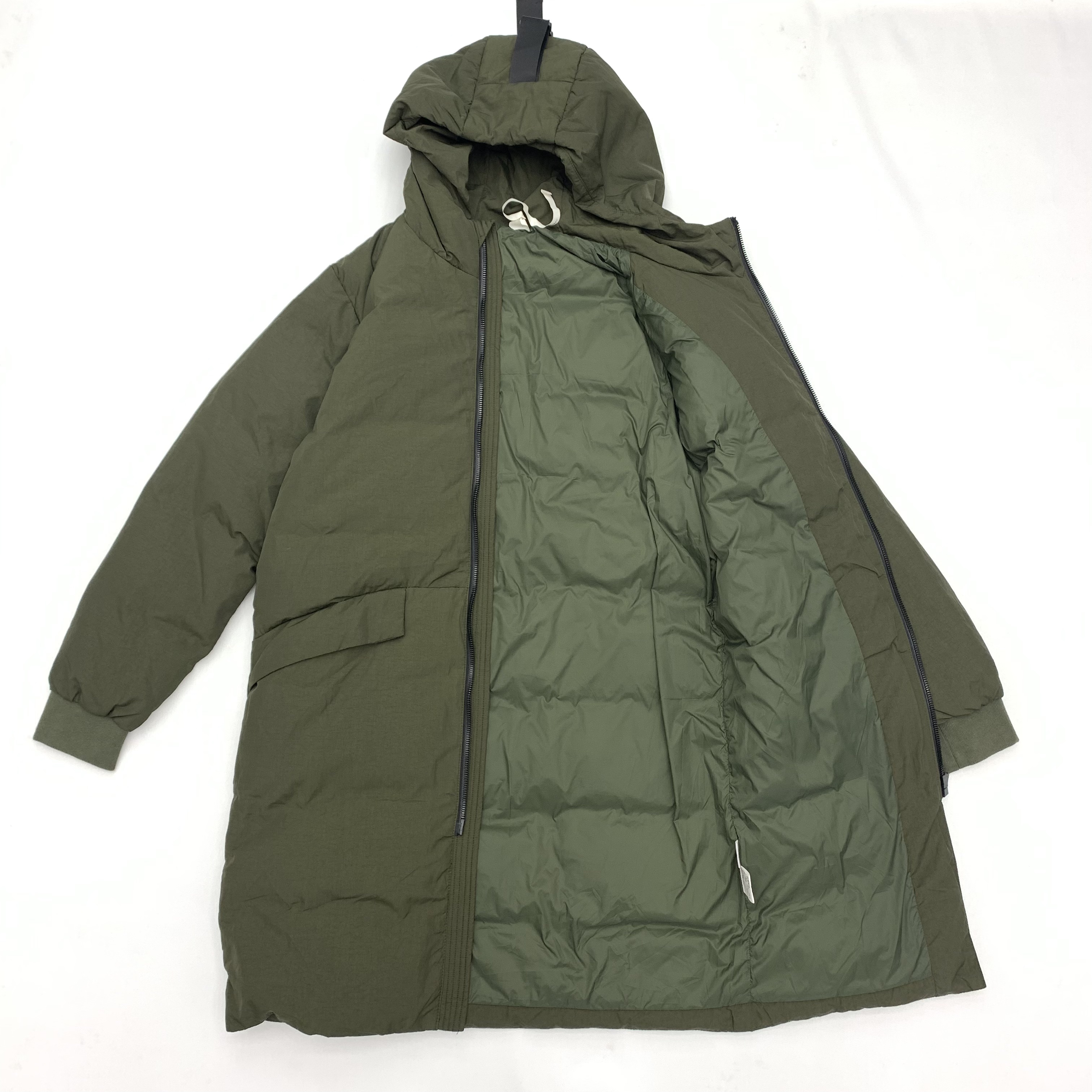 男士连帽中长款羽绒服男