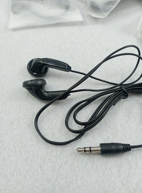 全新黑色耳机3.5mm音频头直头全长80cm音质一般适合配机当小礼物