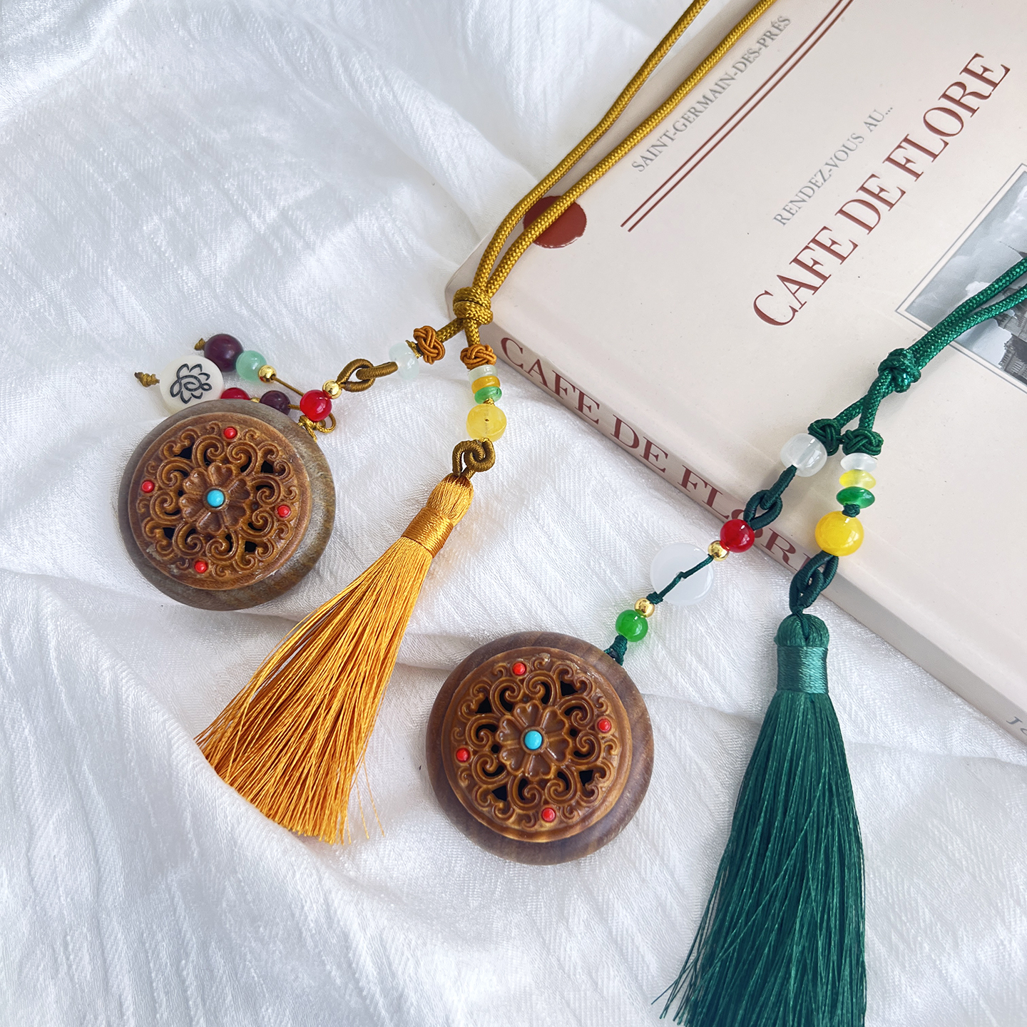 绿檀木吊坠可打开装东西胎毛挂件