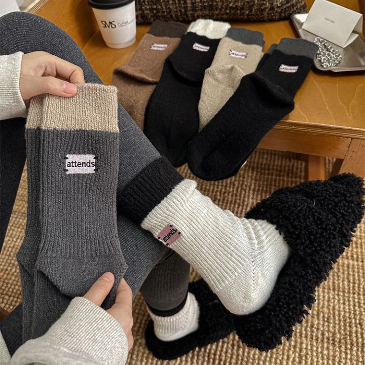 秋冬加厚羊毛袜子女冬季保暖外穿后跟粉标刺绣长筒堆堆袜英伦潮袜