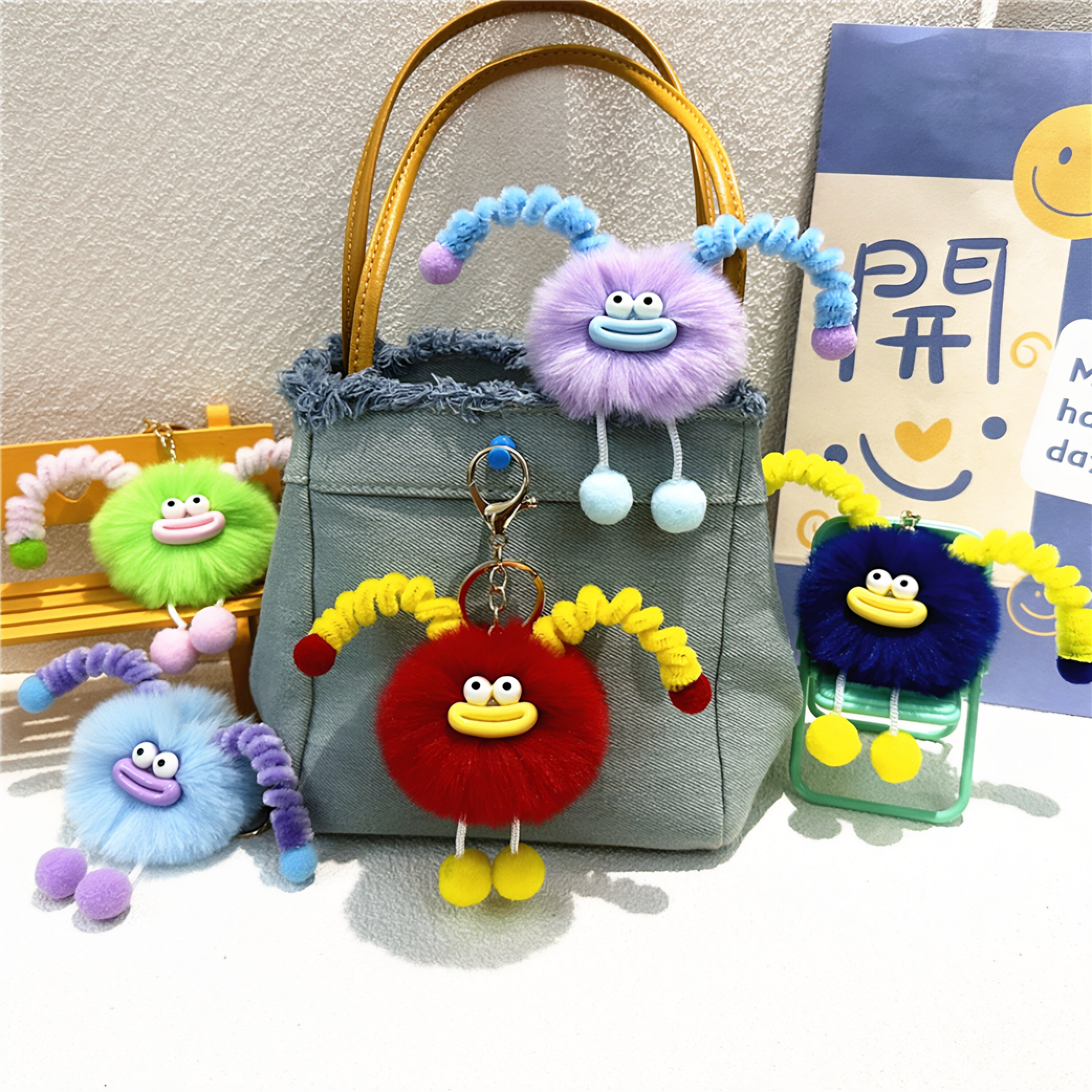 卡通毛绒钥匙扣可爱怪物造型书包挂件网红钥匙链丑萌挂饰小礼品