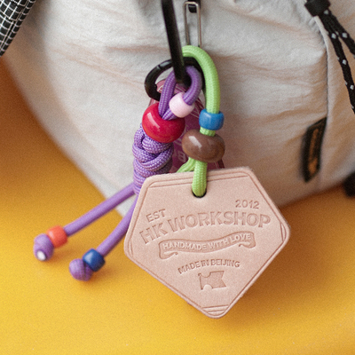 HKWORKSHOP包包挂件编绳背包车钥匙扣挂件皮牌多巴胺亚克力挂饰
