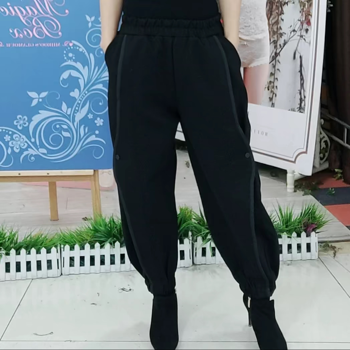 网红爆款罗马棉休闲灯笼裤2024秋冬松紧腰时尚减龄显瘦百搭女裤