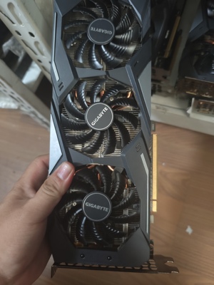 技嘉GTX1660 1660s 1660ti 2070s 1080ti三风扇双风扇二手显卡