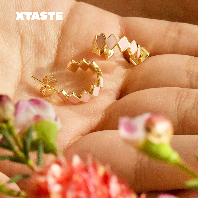 XTASTE 丹麦 LULU Copenhagen粉色方块花箍耳环镀金配饰时尚通勤