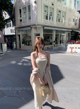 ke7en可人柔欲美人 自带打光效果翻领针织抹胸裙中长裙