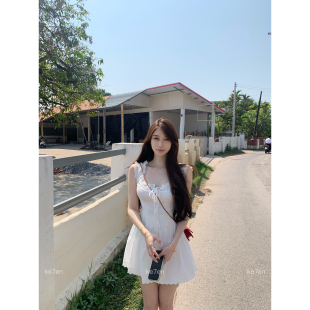 ke7en 恋综小白裙3.0可两穿收腰定位线花边拼接连衣裙