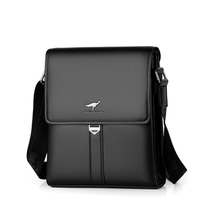 真皮质感男士单肩包休闲大容量斜挎包商务通勤公文包时尚小背包潮