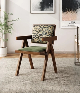 藤编餐椅家用实木靠背中古风学习椅子北欧简约餐厅藤椅昌迪加尔椅