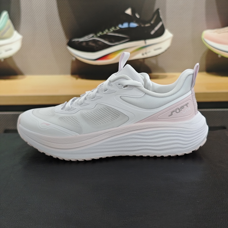 李宁透气女子系带休闲鞋