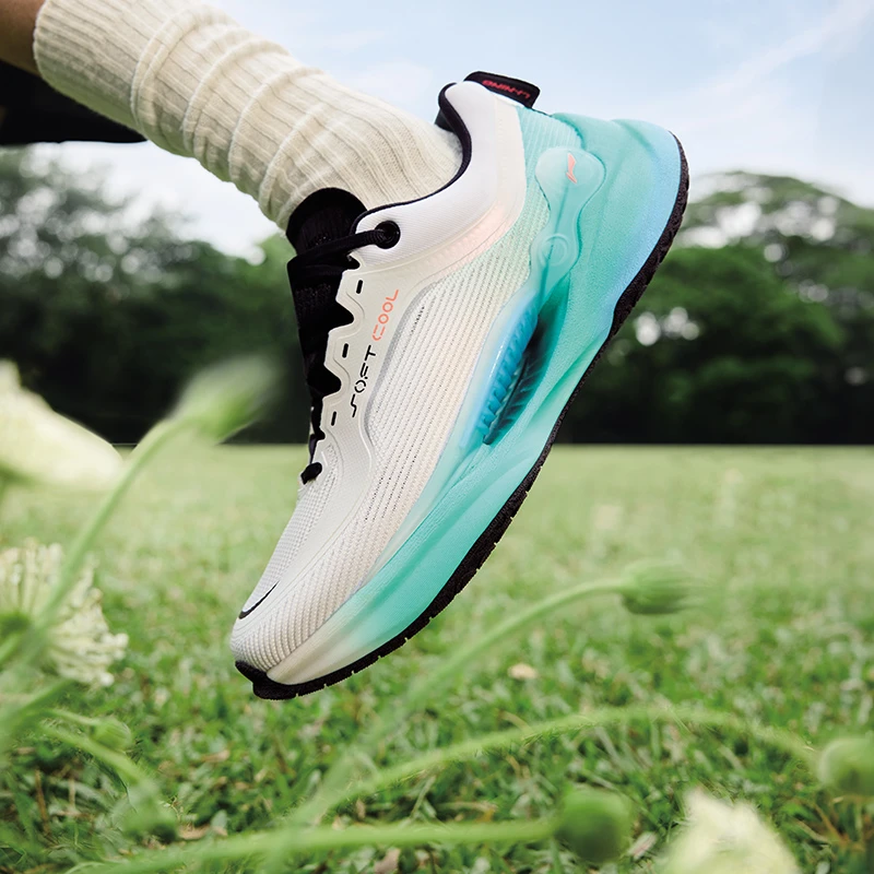 李宁2024新款SOFT COOL男子透气清凉潮流休闲鞋AGLU025