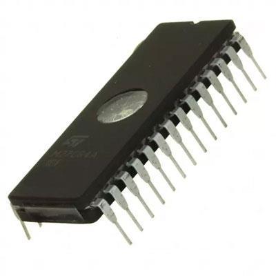 M27C1001-70F1 CDIP-32 STM EEPROM Chip意法电可擦存储器=581