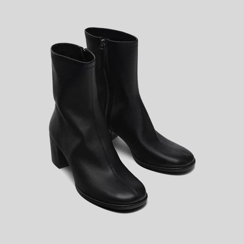 犀利哥新款圆头粗跟时尚百搭单靴