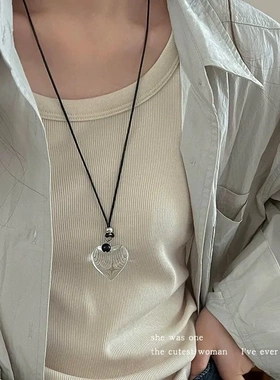 韩国小众设计感透明立体爱心吊坠项链女百搭抽拉式皮质长款毛衣链