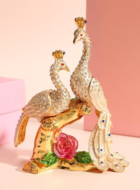 亚马逊热销珐琅彩镶钻白色孔雀首饰盒精致金属首饰盒独特家居摆件