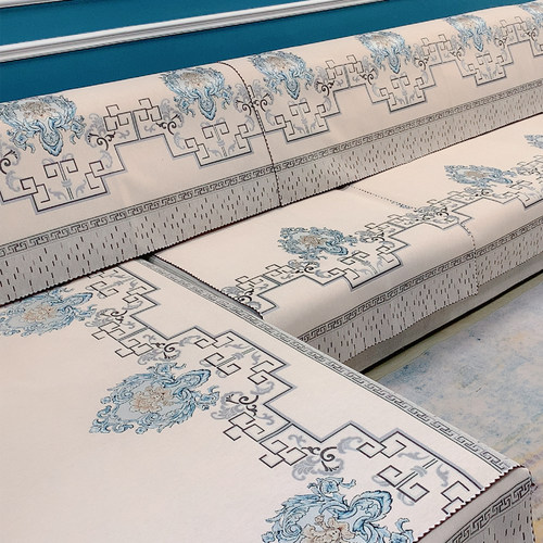 雪尼尔轻奢提绣防滑沙发垫子爆款