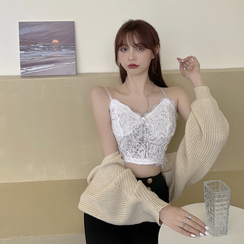 Real shot ~ eyelash lace slim fit short style with suspender vest