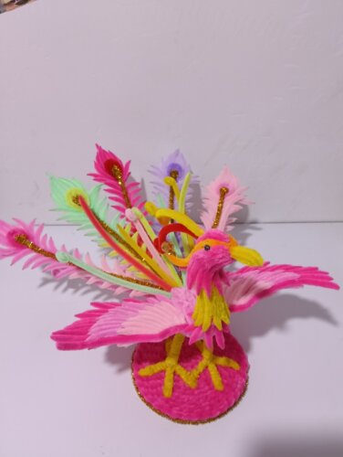 手工花束成品批发扭扭棒凤凰成品，可以来图订制。