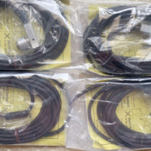 日本metrol美德龙传感器P11DDB-FULD P10DA-15-01V CS067A-HT1