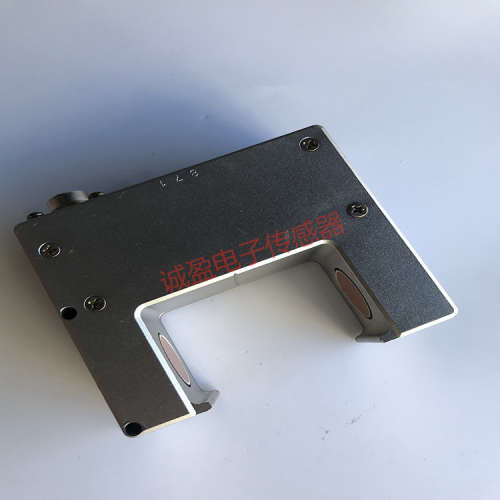 SKTC  超声波槽型U型传感器  USS02