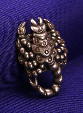 亚青si手工九头蝎护法主蝎子吊坠天铁莲师忿怒做旧合金藏式挂件