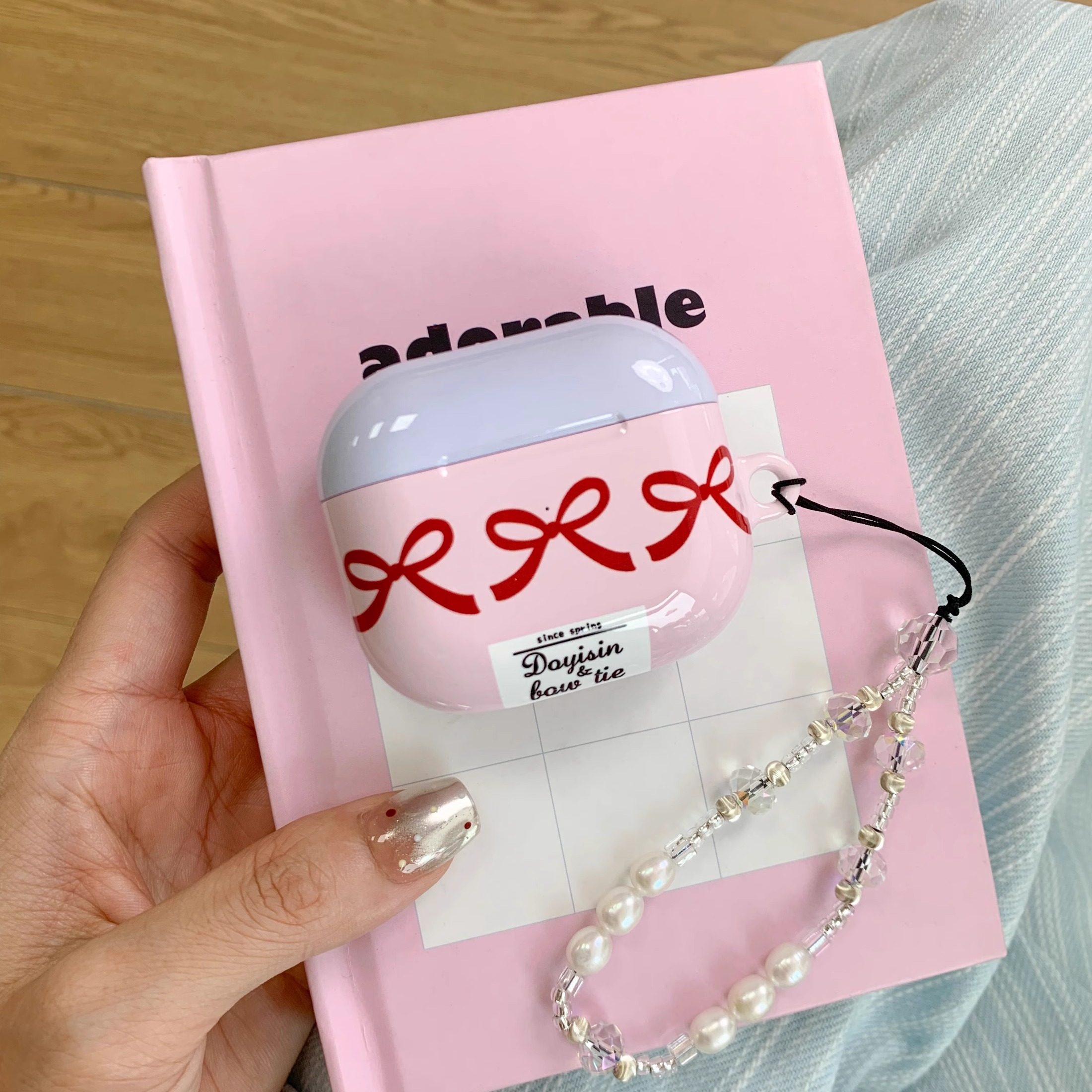 独与行原创粉色菲林壳适用airpods1/2耳机套Pro3韩国进口菲林硬壳易拆卸小众保护套无线蓝牙优雅ins