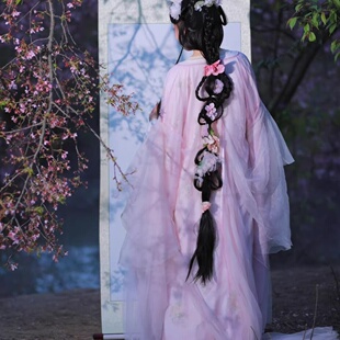 舞女生跳舞舞蹈道具画中仙影子卷轴古风汉服写真拍摄一秒入画