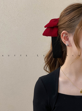 FUNCOCO｜新年红色带闪蝴蝶结马尾高颅顶香蕉夹黑色高级感发夹竖