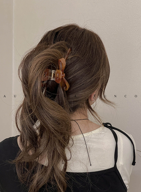 FUNCOCO｜hin特别的蝴蝶结~半扎发丸子头鲨鱼夹醋酸发量少抓发夹