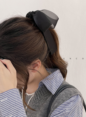 FUNCOCO｜温柔显气质~黑色蝴蝶结马尾发夹香蕉夹竖式发卡韩国夏季