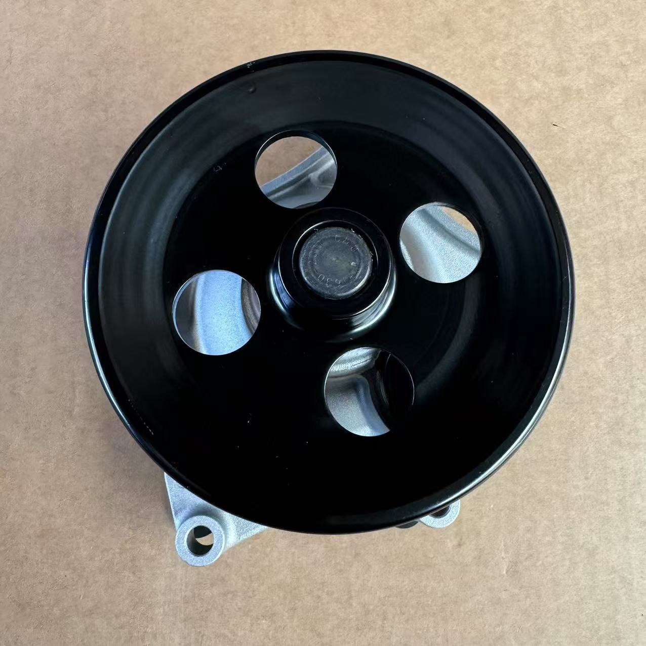 适用荣威RX5名爵GS/GT/I6/360发动机冷却水泵发动机水泵水泵总成