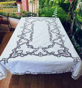 手工剌绣细工百代丽花边长方桌布.可以做窗帘
